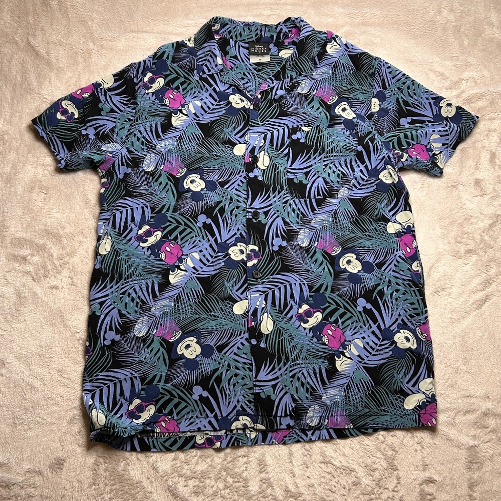 Disney Hawaiian Shirt Mickey Mouse Floral Size M Rayon Button Front Tropical